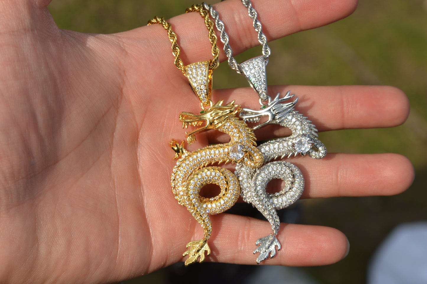 The Dragon Pendant Gold